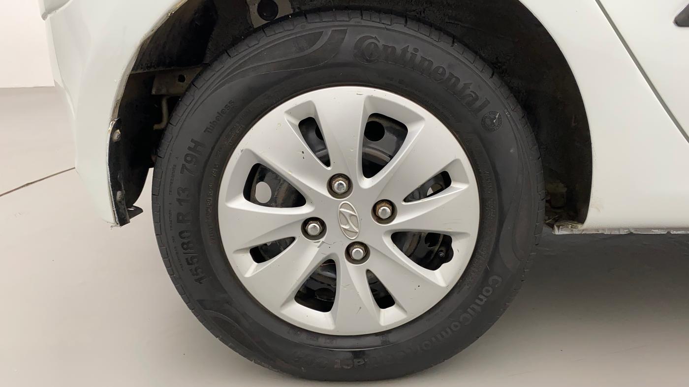 2011 Hyundai i10 MAGNA 1.2, Petrol, Manual, 70,367 km, Right Rear Wheel