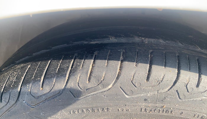 2015 Honda City 1.5L I-VTEC V MT, Petrol, Manual, 77,798 km, Right Front Tyre Tread