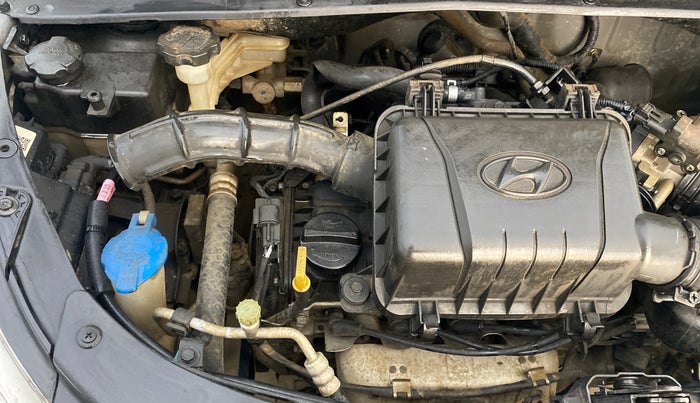 2015 Hyundai i10 MAGNA 1.1, Petrol, Manual, 36,836 km, Engine View - Right