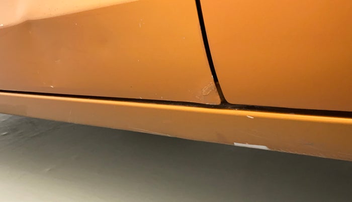 2016 Maruti Baleno ZETA PETROL 1.2, Petrol, Manual, 98,765 km, Left running board - Minor scratches