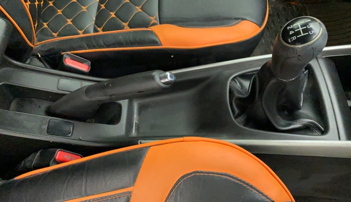 2016 Maruti Baleno ZETA PETROL 1.2, Petrol, Manual, 98,765 km, Gear Lever