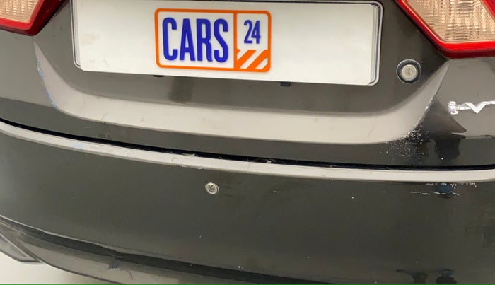 2016 Honda City 1.5L I-VTEC V MT, Petrol, Manual, 71,731 km, Dicky (Boot door) - Minor scratches