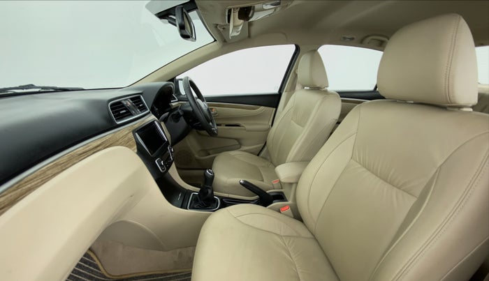 2021 Maruti Ciaz ALPHA 1.5 MT VTVT SHVS, Petrol, Manual, 10,131 km, Right Side Front Door Cabin