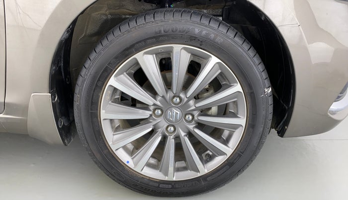 2021 Maruti Ciaz ALPHA 1.5 MT VTVT SHVS, Petrol, Manual, 10,131 km, Right Front Wheel
