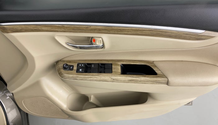 2021 Maruti Ciaz ALPHA 1.5 MT VTVT SHVS, Petrol, Manual, 10,131 km, Driver Side Door Panels Control