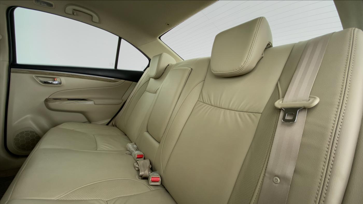 2021 Maruti Ciaz ALPHA 1.5 MT VTVT SHVS, Petrol, Manual, 10,131 km, Right Side Rear Door Cabin