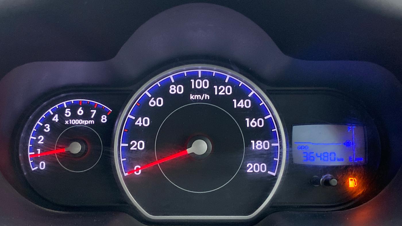 2013 Hyundai i10 MAGNA 1.1, CNG, Manual, 36,586 km, Odometer Image
