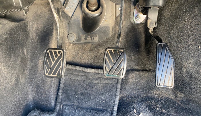 2023 Maruti New Wagon-R VXI 1.0, Petrol, Manual, 34,597 km, Pedals