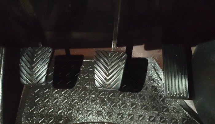 2013 Hyundai i20 MAGNA (O) 1.2, Petrol, Manual, 86,274 km, Pedals