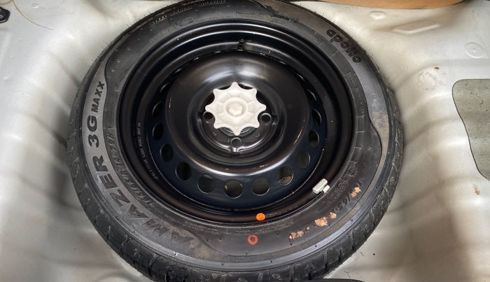 2017 Hyundai Grand i10 ASTA 1.2 KAPPA VTVT, Petrol, Manual, 81,771 km, Spare Tyre