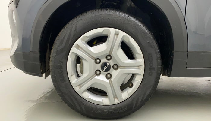 2022 KIA SONET HTK PLUS 1.0 IMT, Petrol, Manual, 11,390 km, Left Front Wheel