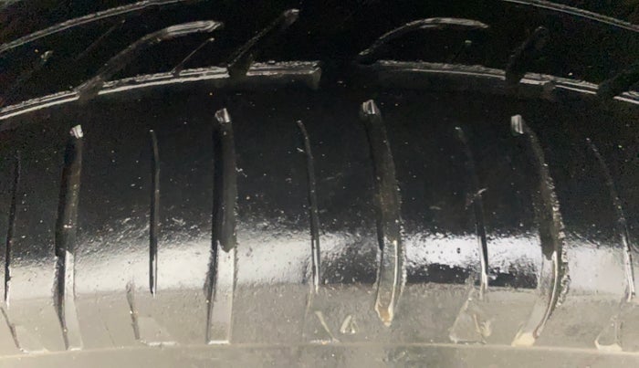 2021 Hyundai Verna S PLUS 1.5 VTVT, Petrol, Manual, 52,355 km, Right Front Tyre Tread