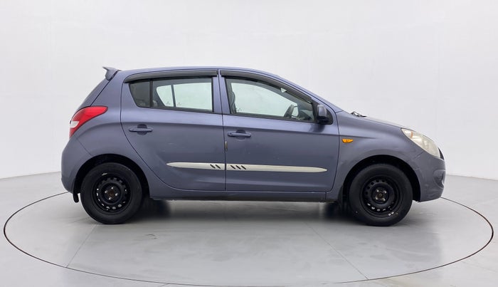 2011 Hyundai i20 MAGNA O 1.2, CNG, Manual, 86,504 km, Right Side View
