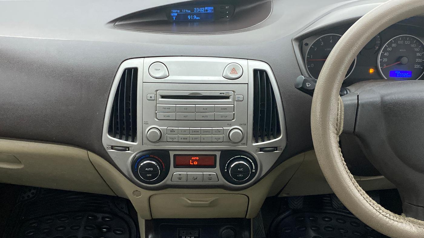 2011 Hyundai i20 MAGNA O 1.2, CNG, Manual, 86,504 km, Air Conditioner