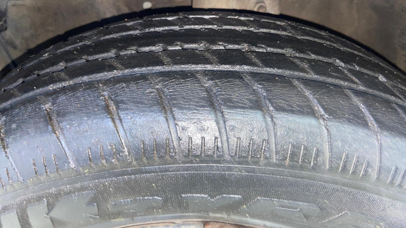 2020 Maruti Celerio ZXI, Petrol, Manual, 20,835 km, Left Front Tyre Tread