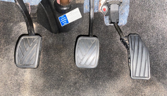 2019 Maruti Swift VXI, Petrol, Manual, 85,386 km, Pedals