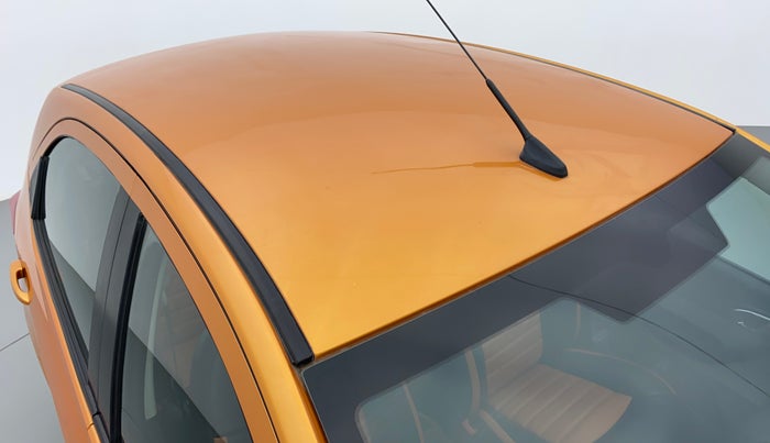 2018 Tata Tiago XZ 1.2 REVOTRON, Petrol, Manual, 27,849 km, Roof/Sunroof view