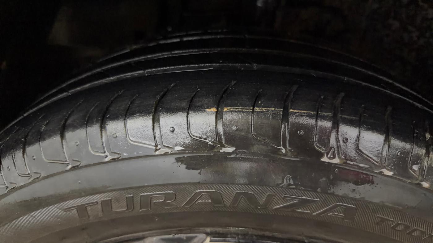 2022 Tata NEXON XZA PLUS PETROL, Petrol, Automatic, 71,950 km, Left Front Tyre Tread