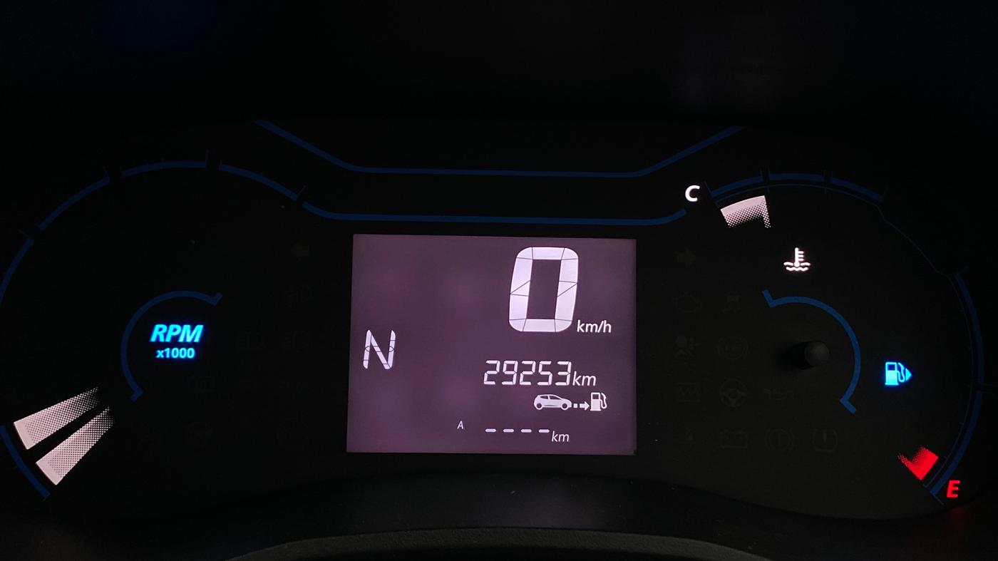 2021 Renault Kwid RXT 1.0 AMT (O), Petrol, Automatic, 29,246 km, Odometer Image