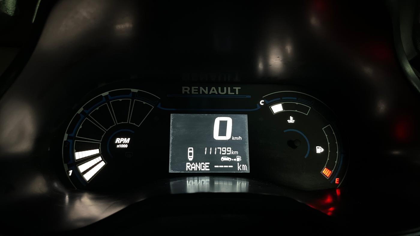 2020 Renault TRIBER RXZ, Petrol, Manual, 1,11,798 km, Odometer Image