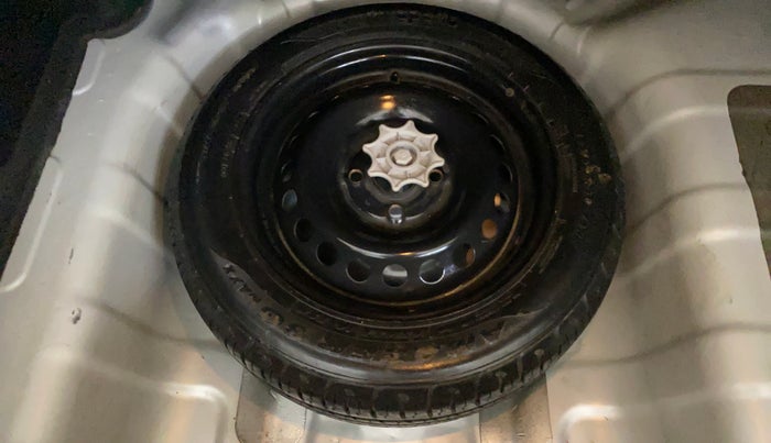 2014 Hyundai Xcent S (O) 1.2, Petrol, Manual, 68,104 km, Spare Tyre