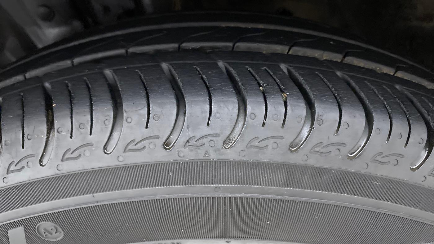 2020 Honda Amaze 1.2L I-VTEC V CVT, Petrol, Automatic, 8,175 km, Left Front Tyre Tread