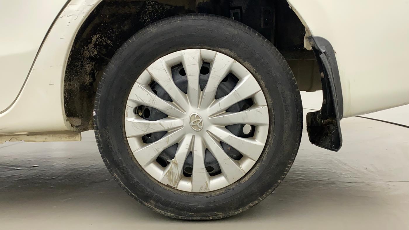 2011 Toyota Etios G, Petrol, Manual, 55,790 km, Left Rear Wheel