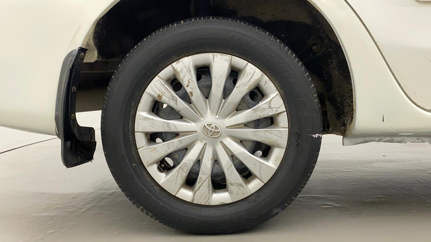 2011 Toyota Etios G, Petrol, Manual, 55,790 km, Right Rear Wheel