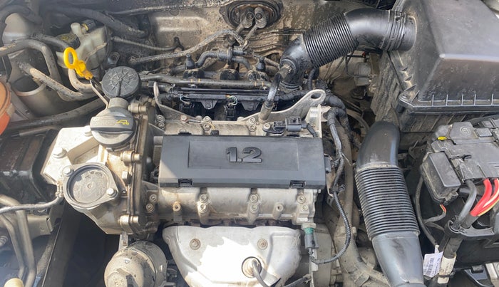 2015 Volkswagen Polo COMFORTLINE 1.2L, Petrol, Manual, 63,170 km, Engine View