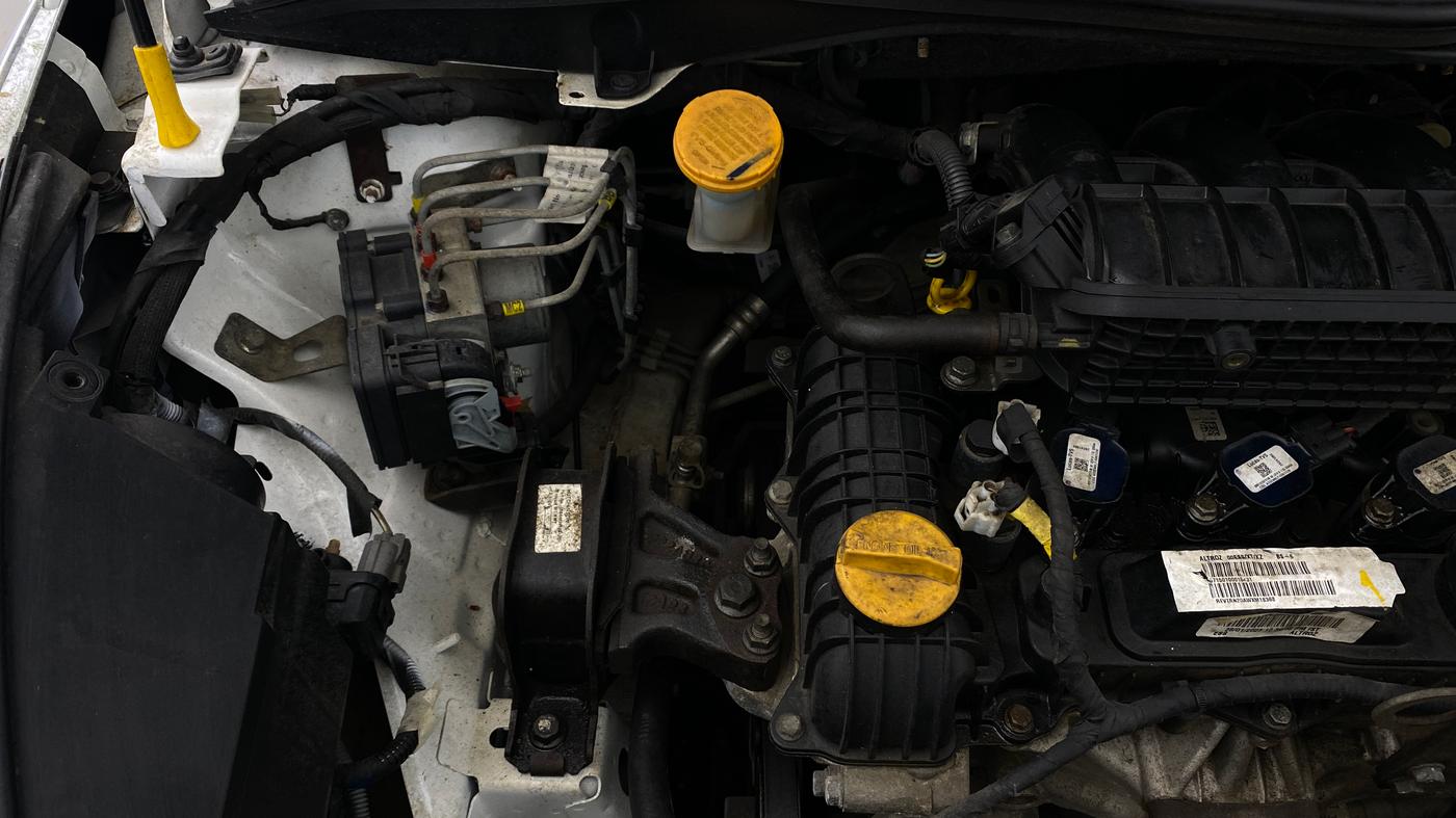2023 Tata ALTROZ XM PLUS PETROL, Petrol, Manual, 8,809 km, Engine View - Right