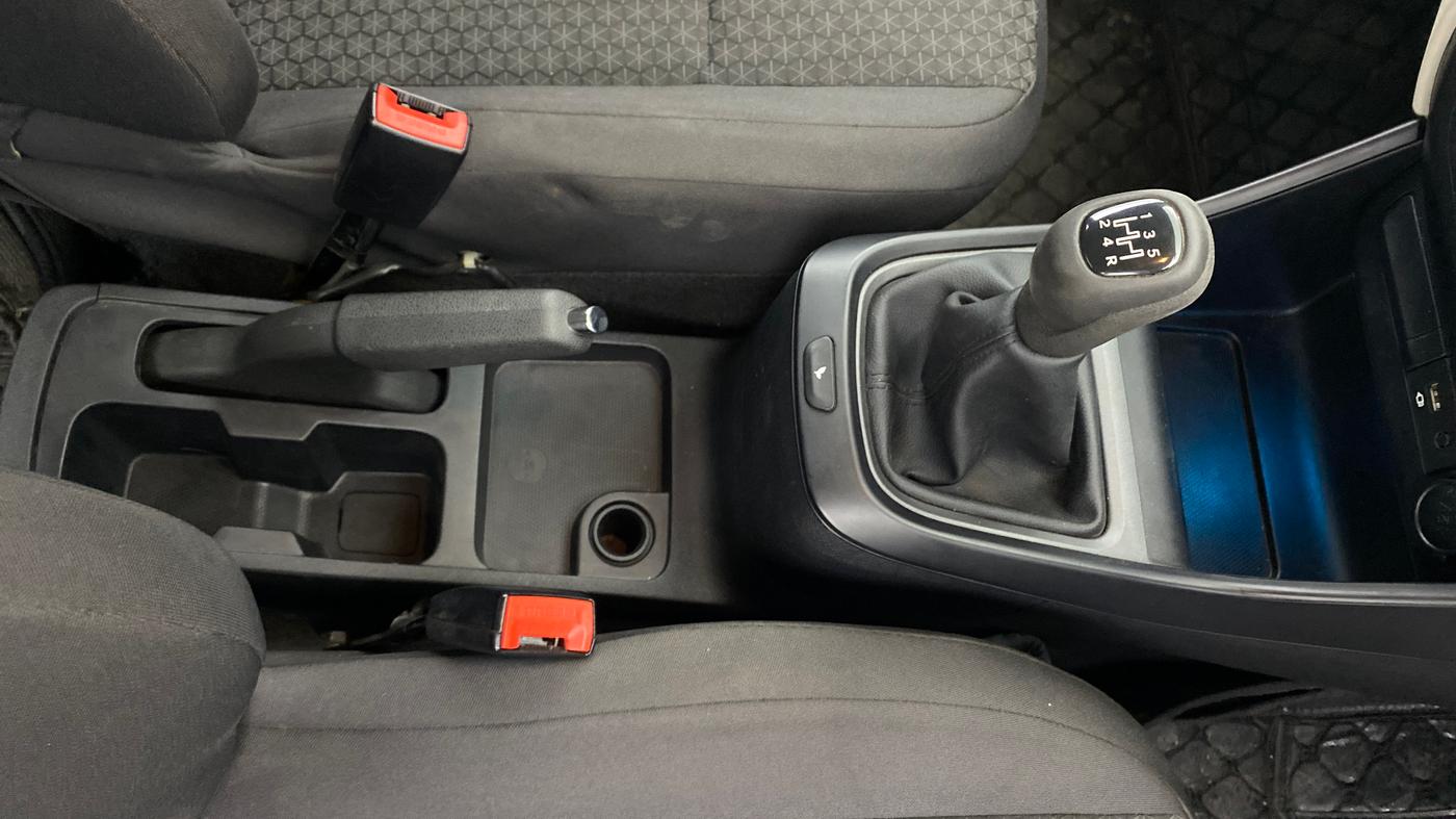 2023 Tata ALTROZ XM PLUS PETROL, Petrol, Manual, 8,809 km, Gear Lever