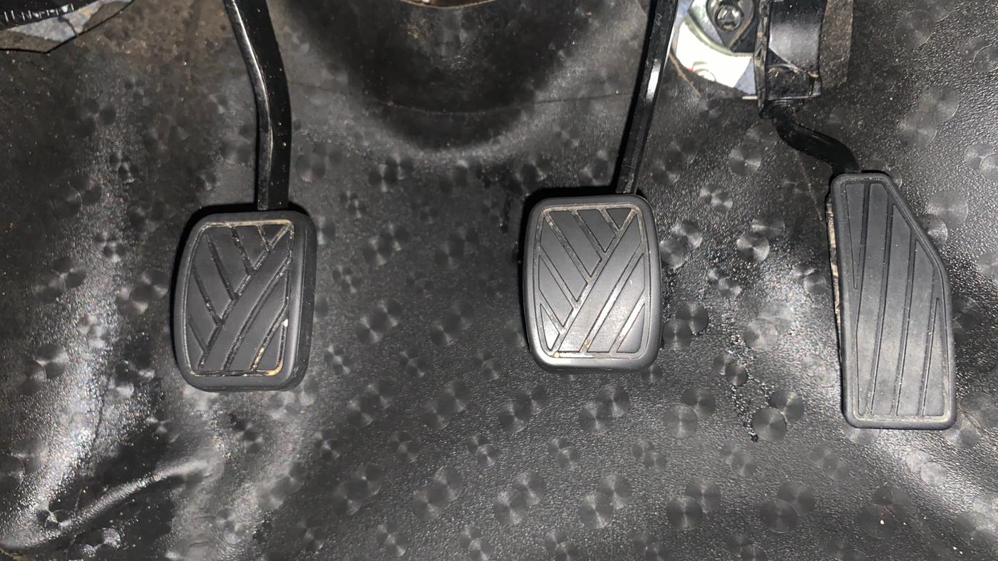 2022 Maruti IGNIS SIGMA 1.2, Petrol, Manual, 42,557 km, Pedals