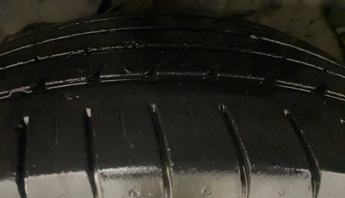 2020 MG HECTOR SHARP 1.5 DCT PETROL, Petrol, Automatic, 45,740 km, Left Front Tyre Tread