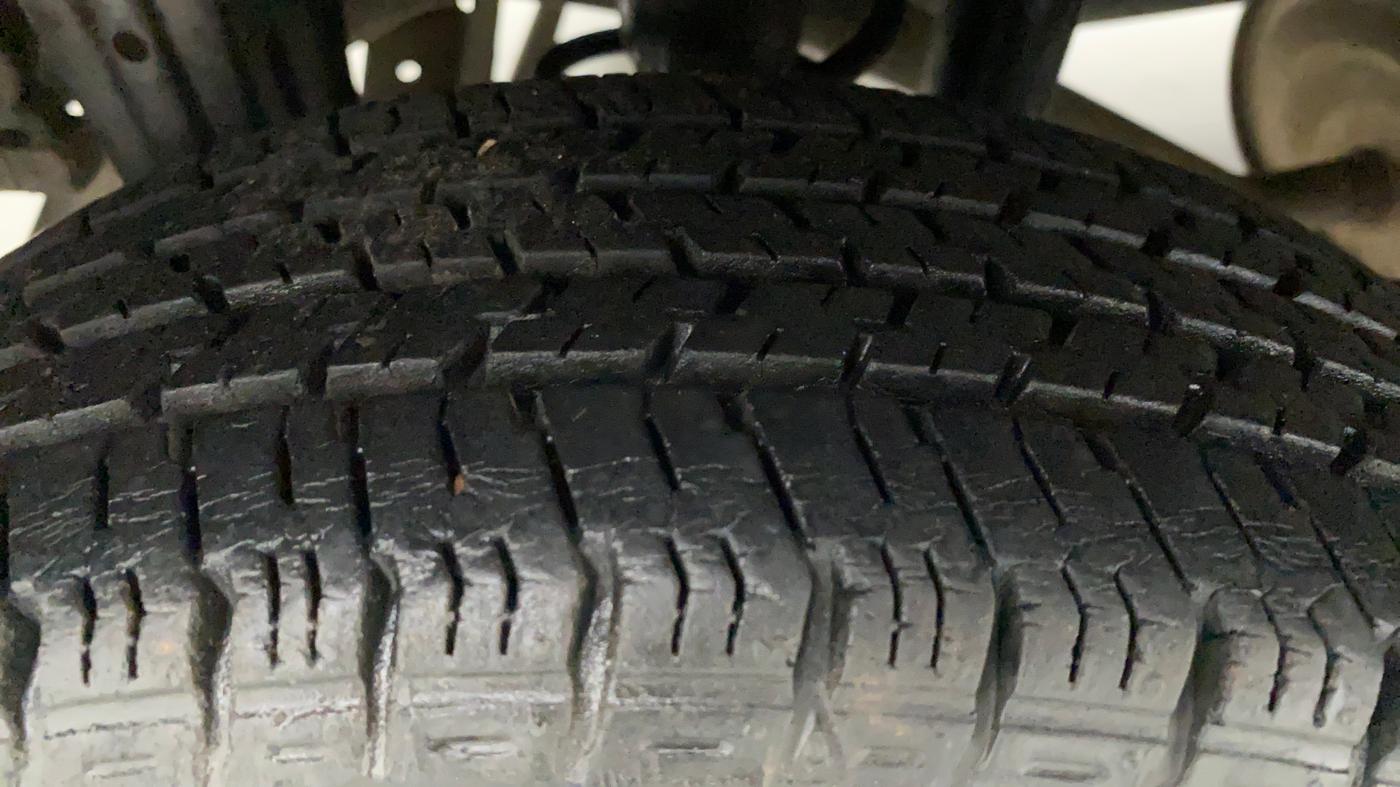 2016 Maruti Alto K10 LXI, Petrol, Manual, 22,747 km, Right Rear Tyre Tread