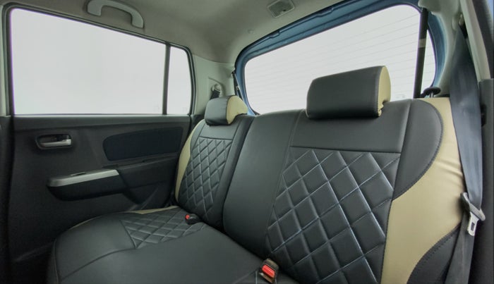 2010 Maruti Wagon R 1.0 VXI, Petrol, Manual, 44,232 km, Right Side Rear Door Cabin