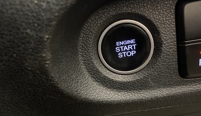 2021 Hyundai ALCAZAR 2.0 SIGNATURE (O) AT 6STR, Petrol, Automatic, 94,090 km, Keyless Start/ Stop Button