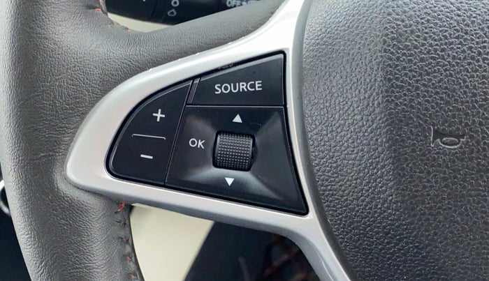 2021 Nissan MAGNITE XL Turbo MT, Petrol, Manual, 5,306 km, Steering wheel - Sound system control not functional