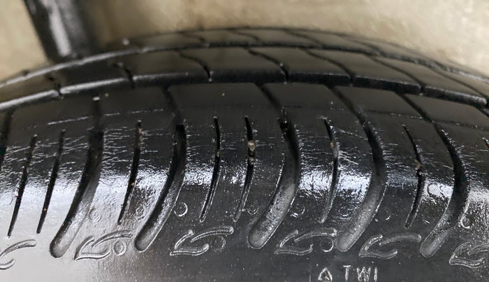 2020 Maruti S PRESSO VXI CNG, CNG, Manual, 35,202 km, Right Rear Tyre Tread