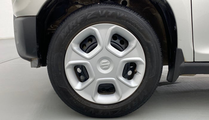 2020 Maruti S PRESSO VXI CNG, CNG, Manual, 35,202 km, Left Front Wheel