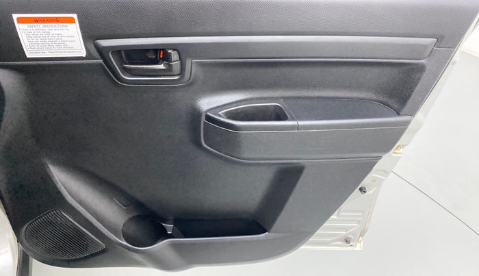 2020 Maruti S PRESSO VXI CNG, CNG, Manual, 35,202 km, Driver Side Door Panels Control