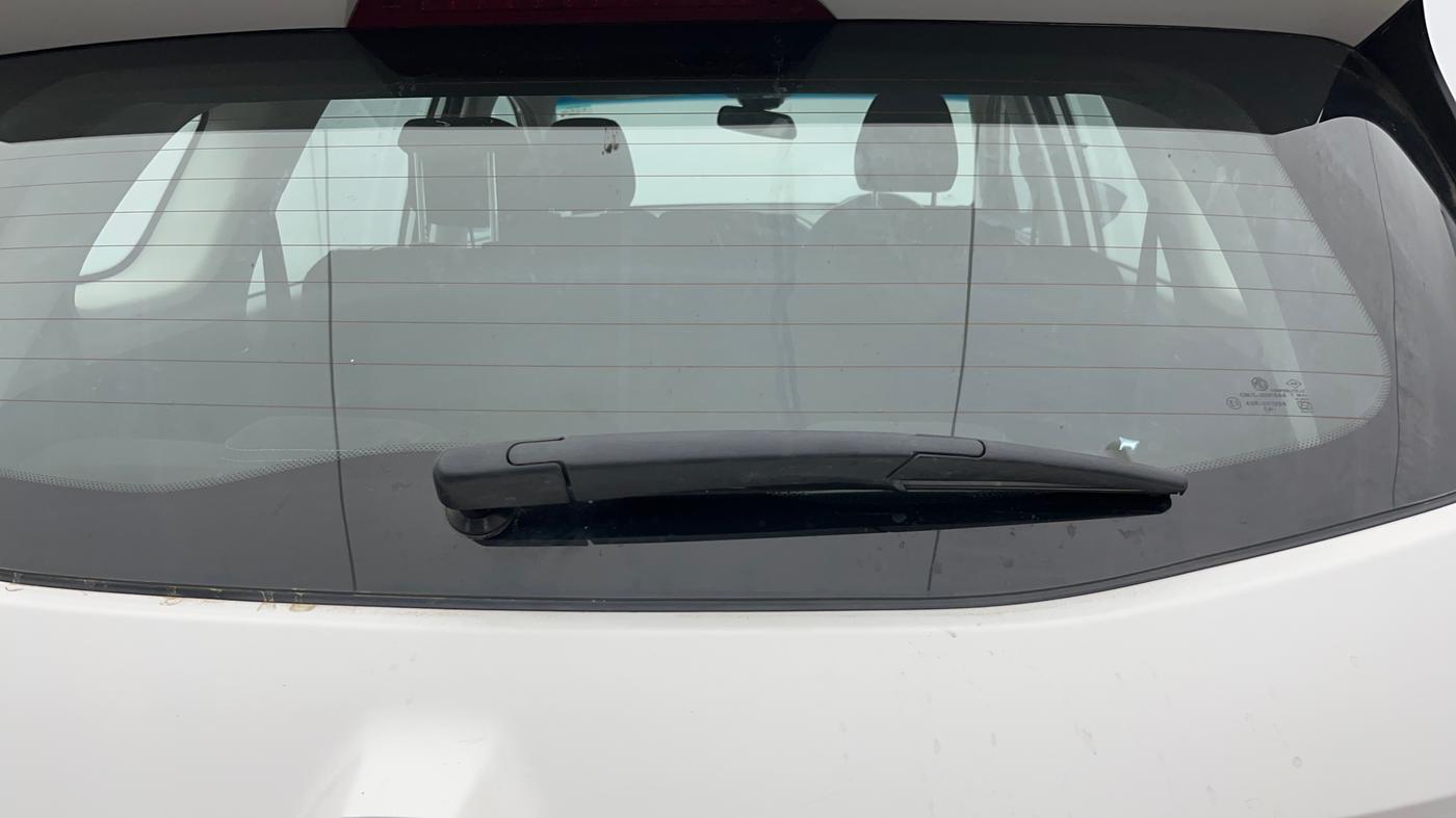 2021 MG HECTOR PLUS SUPER 1.5 PETROL TURBO HYBRID MT 7-STR, Petrol, Manual, 91,637 km, Rear Wiper