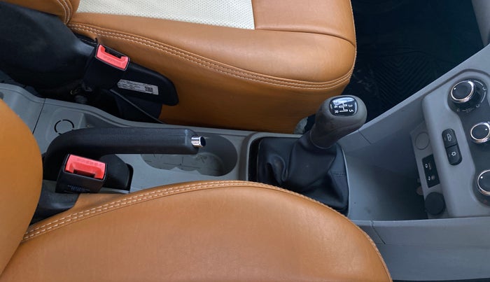 2022 Tata Tiago XM CNG, CNG, Manual, 45,892 km, Gear Lever