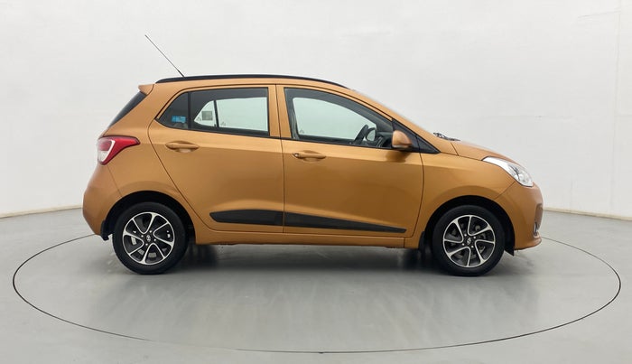 2017 Hyundai Grand i10 SPORTZ (O) AT 1.2 KAPPA VTVT, Petrol, Automatic, 23,270 km, Right Side View