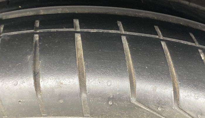 2020 Hyundai Tucson GLS 4WD AT DIESEL, Diesel, Automatic, 78,370 km, Right Rear Tyre Tread