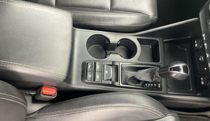 2020 Hyundai Tucson GLS 4WD AT DIESEL, Diesel, Automatic, 78,370 km, Gear Lever