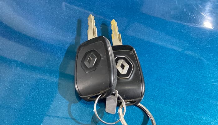 2022 Renault Kwid CLIMBER AMT 1.0, Petrol, Automatic, 33,667 km, Key Close Up