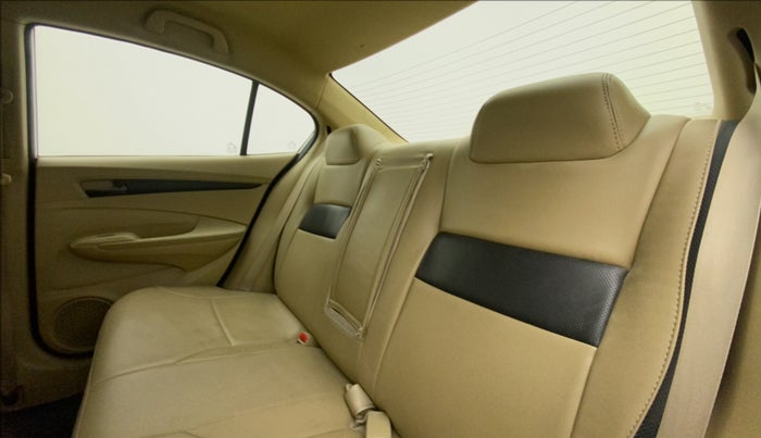 2011 Honda City 1.5L I-VTEC S MT, Petrol, Manual, 83,392 km, Right Side Rear Door Cabin