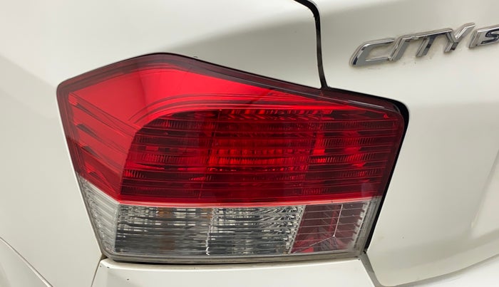 2011 Honda City 1.5L I-VTEC S MT, Petrol, Manual, 83,392 km, Left tail light - Minor damage