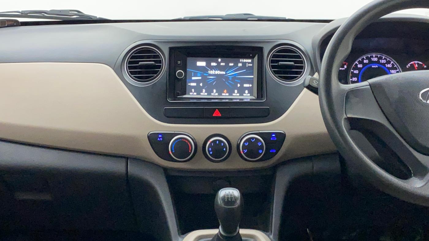 2017 Hyundai Grand i10 MAGNA 1.2 KAPPA VTVT, Petrol, Manual, 63,506 km, Air Conditioner