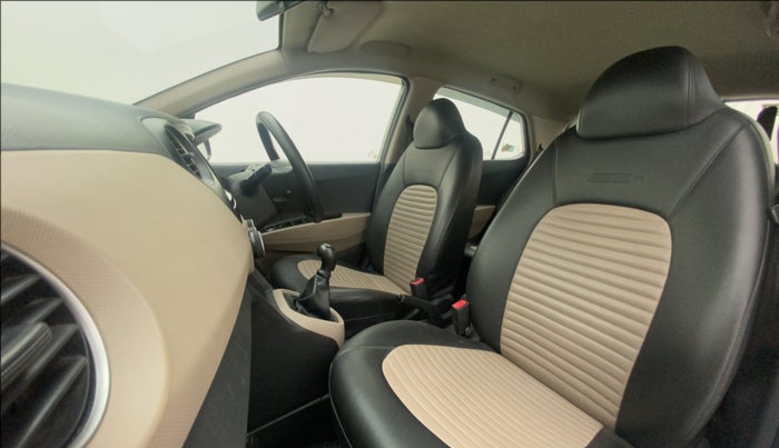 2017 Hyundai Grand i10 MAGNA 1.2 KAPPA VTVT, Petrol, Manual, 63,506 km, Right Side Front Door Cabin